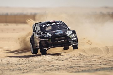 Video herunterladen: Gymkhana 8 de Ken Block