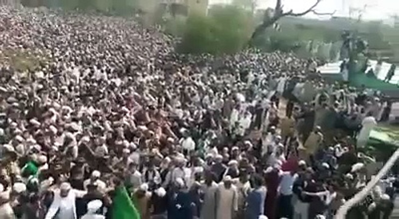 Funeral prayer of Mumtaz Qadri has been offered