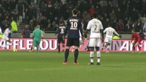 Foot : Zlatan Ibrahimovic n’a pas apprécié la danse de Mapou Yanga-Mbiwa lors d’OL-PSG !