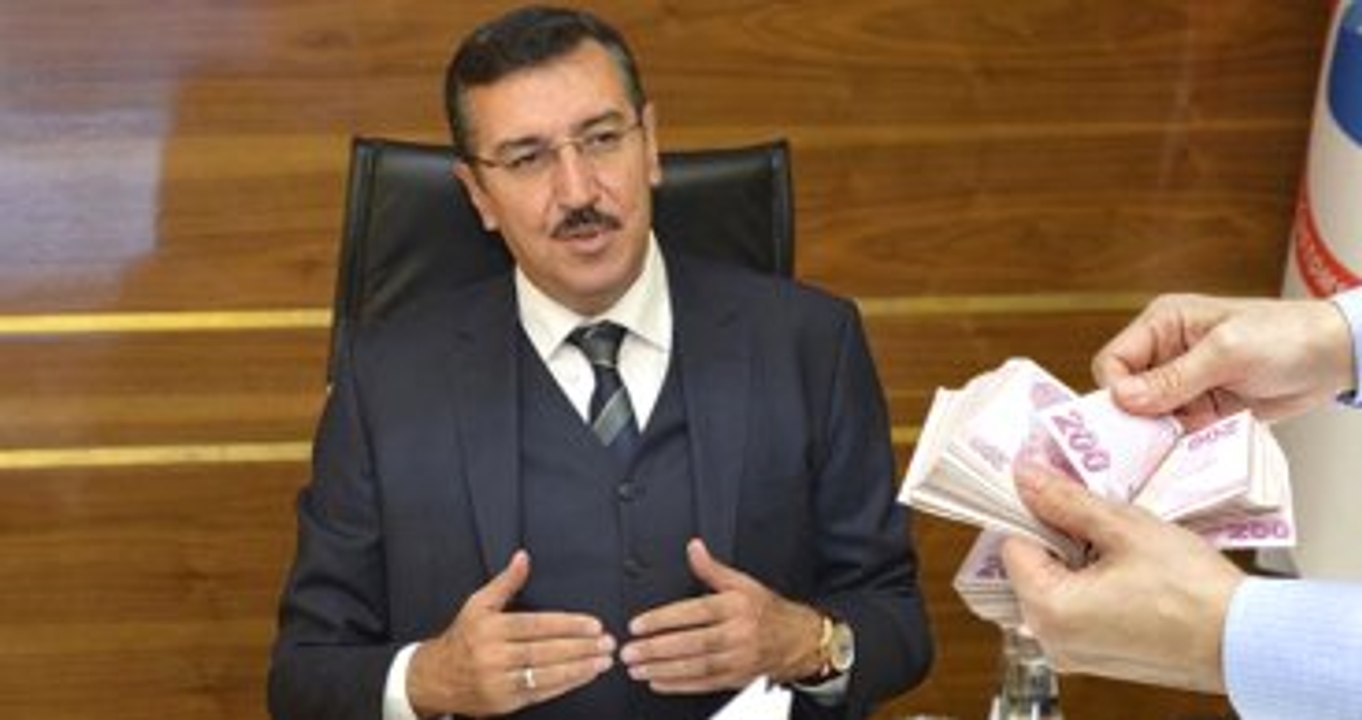 Bakanın "Fahiş Kar Ediyorlar" İmasına, Perakendeciler İsyan Etti