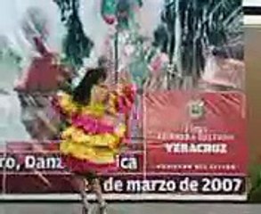 injuver evento chiquitas bailando...