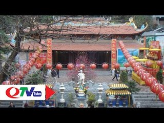 Ngày xuân đi lễ Chùa Lôi Âm | QTV