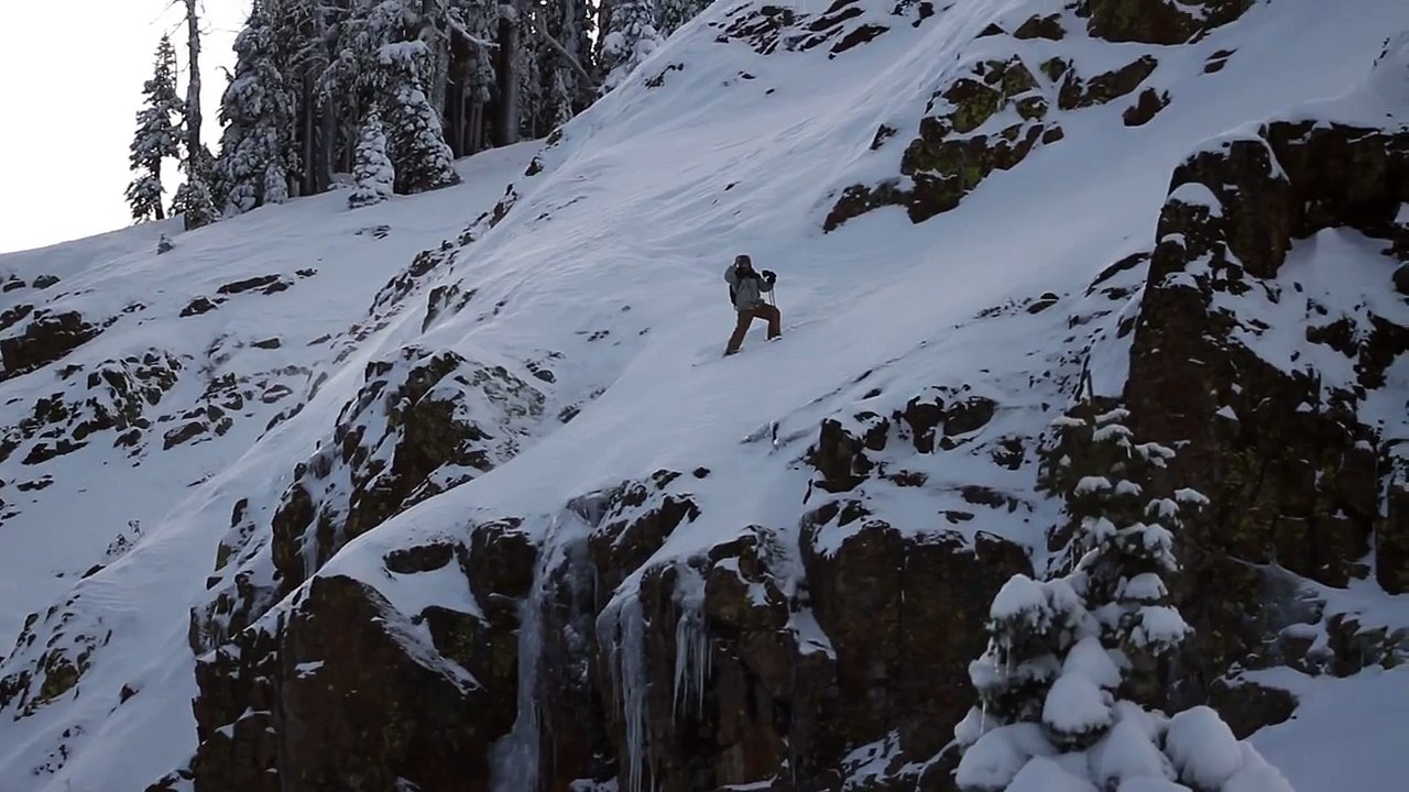 Ski Cliff Jump Fail