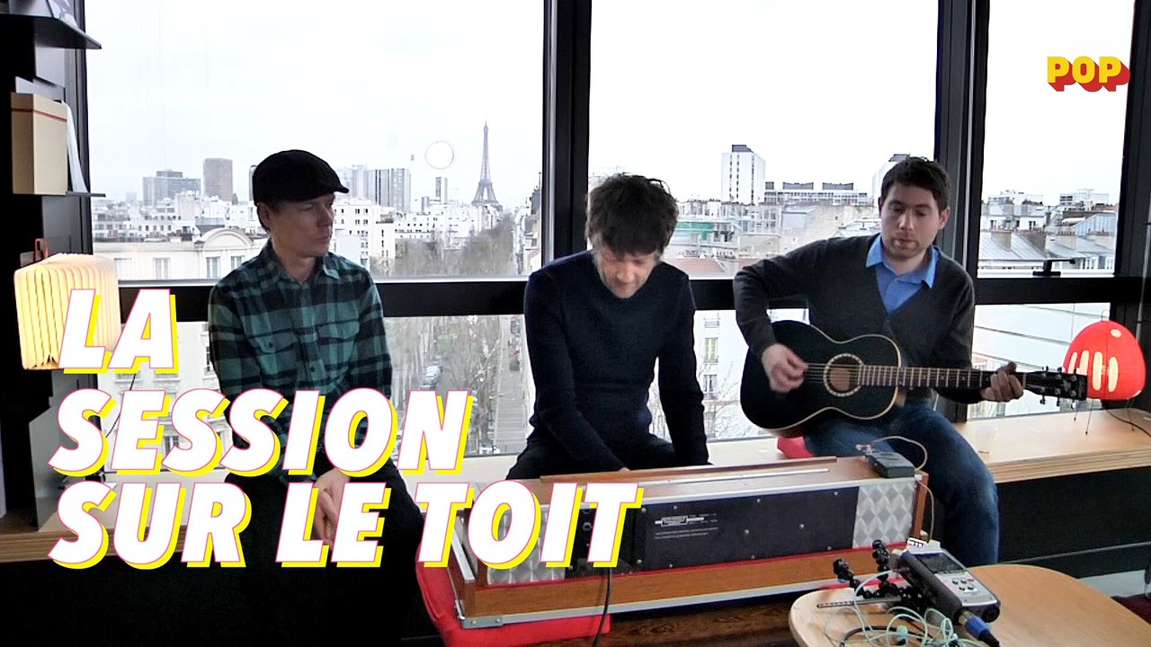General Elektriks  rerend "Andy Warhol" de David Bowie pour la session sur le toit