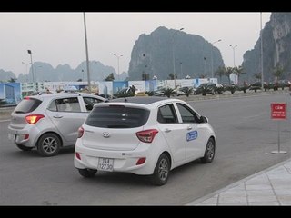 Nhức nhối nạn taxi "dù" | QTV