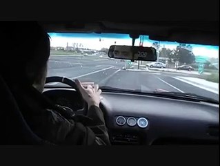 É assim que se entra numa auto estrada à patrão!