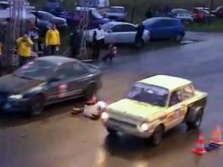 ШОК!!! Запорожец рвет СУБАРУ