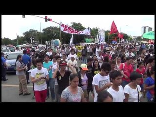 Militants leave Luneta, march toward Mendiola