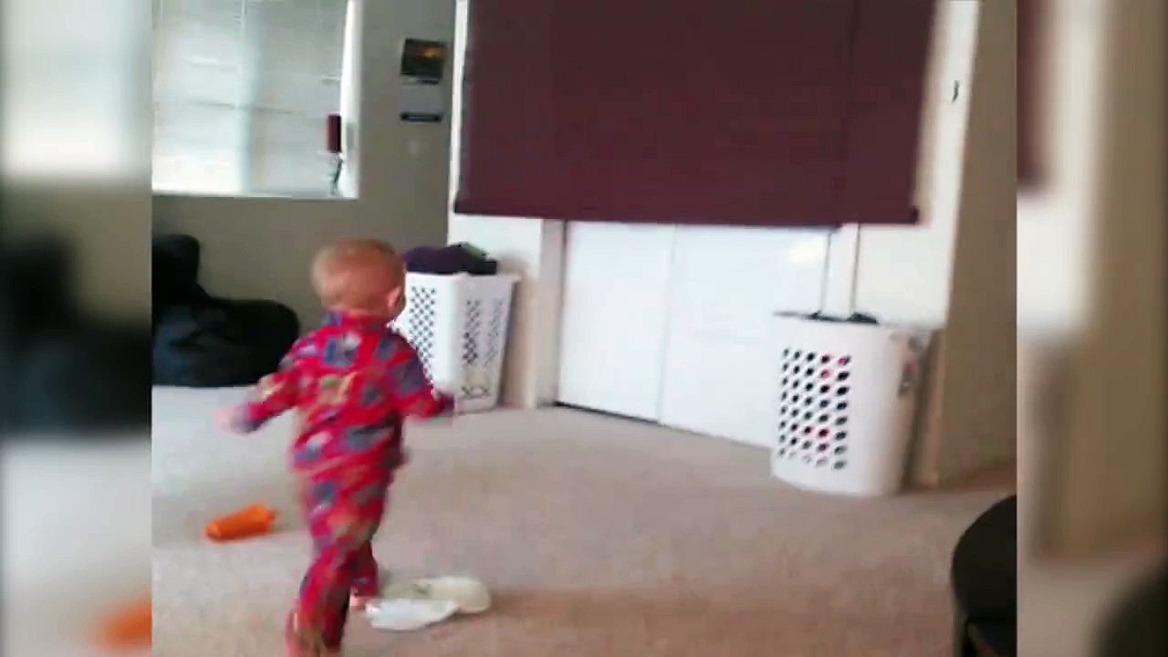 Un bébé aspiré par le Vortex! ahaha