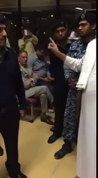 Protesters insulting behaviour with Pervez Rasheed... you can't believe