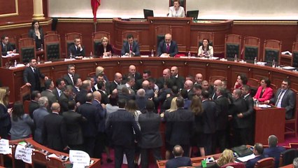 SHBA përshëndesin “Venecian” - Top Channel Albania - News - Lajme