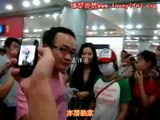 Clip Fei Fei tại sân bay Changsha-2