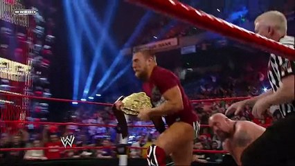 Daniel Bryan cashes in his Money in the Bank briefcase- WWE TLC