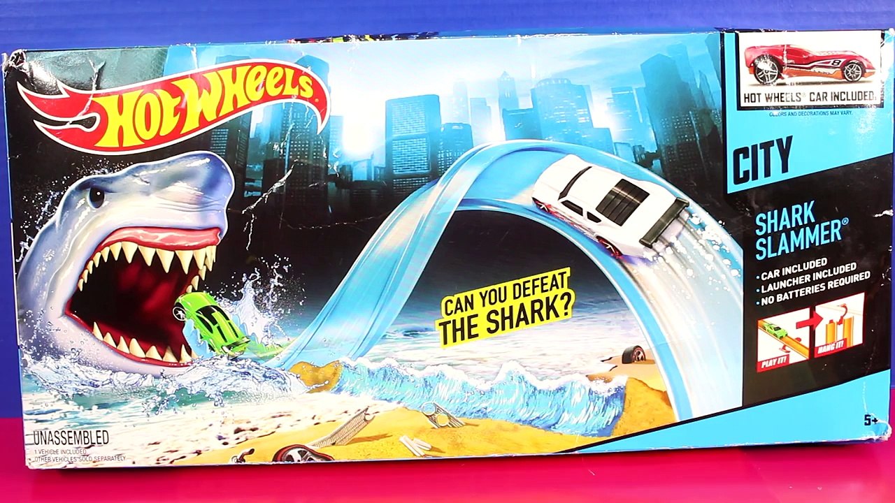 hot wheels shark slammer