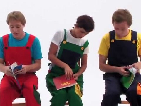 Lesson 4: Classroom Actions & Commands Kids Learn English -