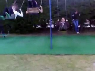 2009 JAMS Asado Niñas Columpio 7