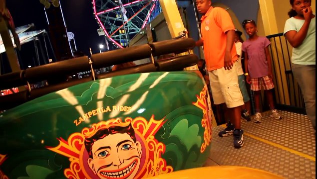 The Tickler @ Luna Park Coney Island REALLY TICKLES ME! coney island