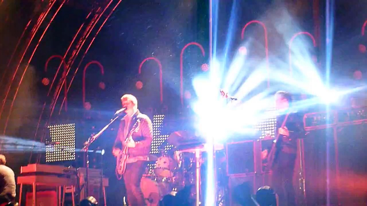 Queens Of The Stone Age Live at Belsonic - Go With The Flow (20-08-14)