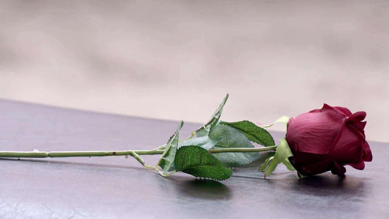 Yosra Mahnouch - Aywa Fakrak (Official EXCLUSIVE Music video ) - يسرا محنوش - ايوه فاكراك