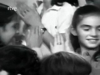 Celia - Mani Mani 🎶