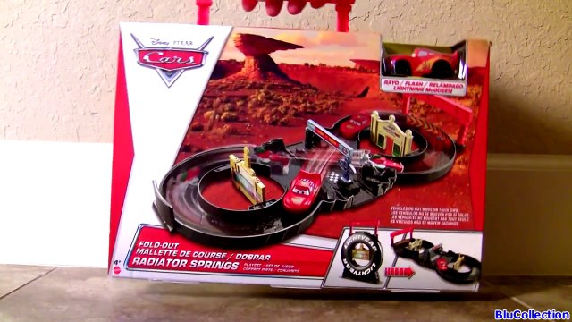 Cars Fold-Out Radiator Springs Track Playset NEW Disney Pixar - Mallette de Course Coffret Piste