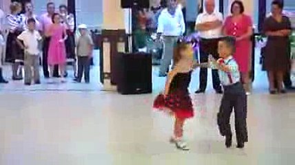 amazing baby dance