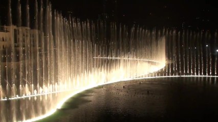 Танец фонтанов (music: Con te partirò)