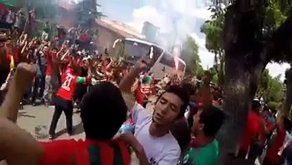 Yarınlar seninle can bana Diren ha Diyarbekir!