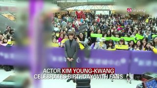 Showbiz Korea _ Kim Young-kwang(김영광) celebrates birthday with fans