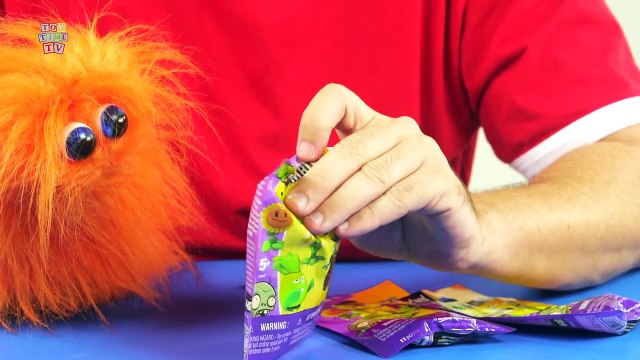 Plants vs Zombies Surprise Bags Toy Review Series one [KNEX]