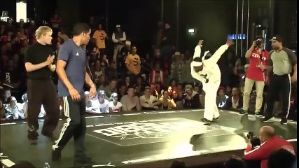 Awesome Dance - A Dancer Dancing In Awesome Way