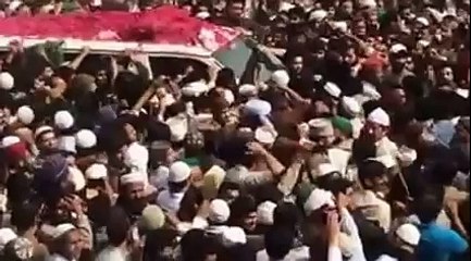 Ghazi-E-Islam Ghazi Malik Mumtaz Qadri Aasiq Ka Janaza Ha Zara Dhoom Sy Nkly -