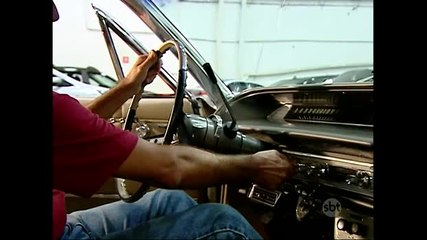 SP: Bandidos se passam por jornalistas e roubam carros de colecionadores