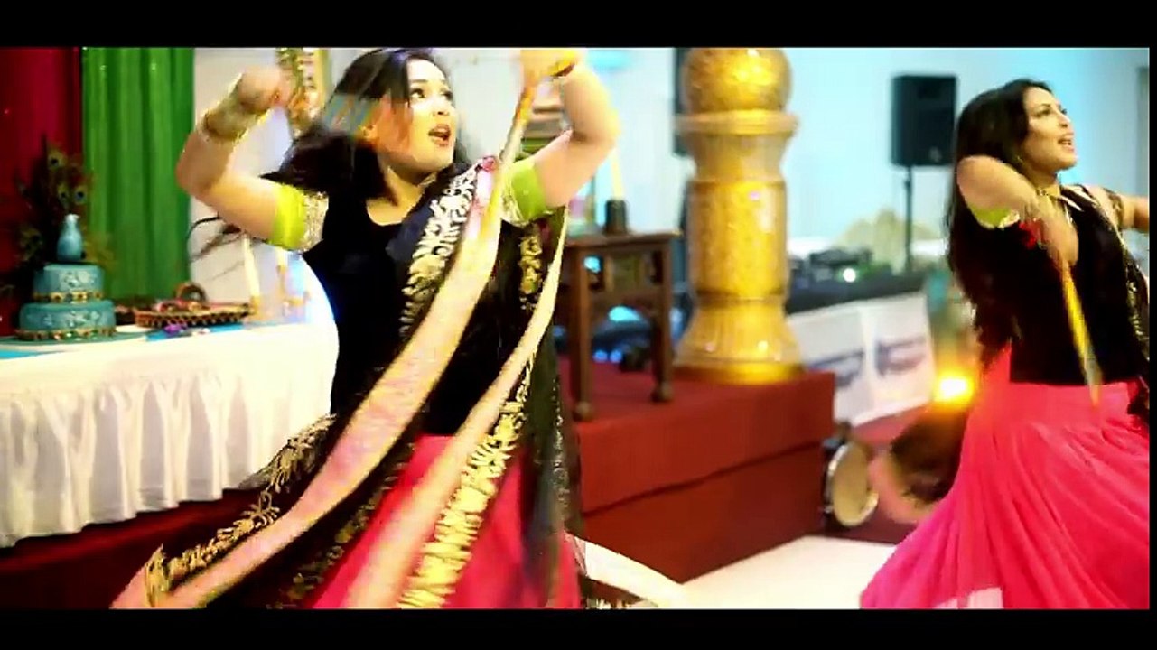 Amazing Mehndi Dance Performance.