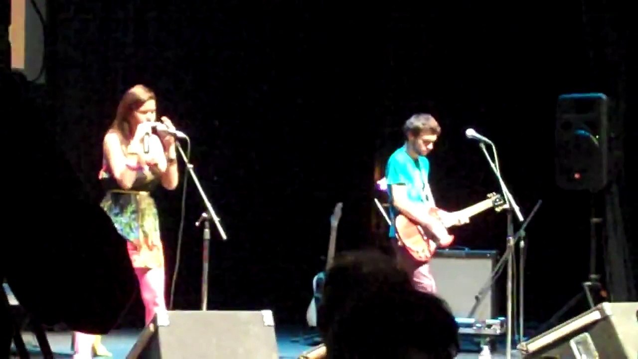 Bomba Estereo - Inside Me