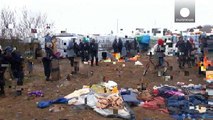 Migranti. Calma relativa nella seconda giornata di smantellamento della 'giungla' di Calais