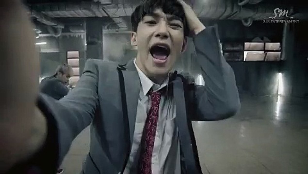 으르렁 (Growl) Music Video (Chinese ver.) - EXO