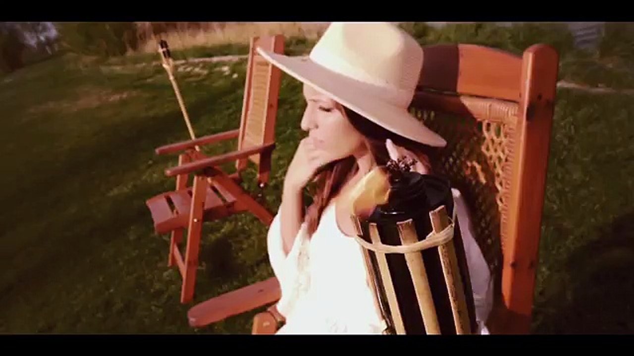 Essemm - Neked írom (Official Music Video)