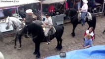 SUPER JARIPEO EN LA MONUMENTAL DE LAZO CAPULA TACICUARO MICHOACAN MEXICO TORO SALVAJE Y VALIENTE JINETE CABALLO MARZO 2016