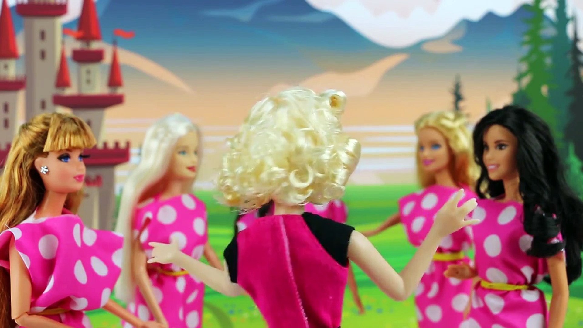 Barbie Princess Charm School Mini Movie Part 2. Blair Discovers She is  Princess Sofia. DisneyToysFan – Видео Dailymotion