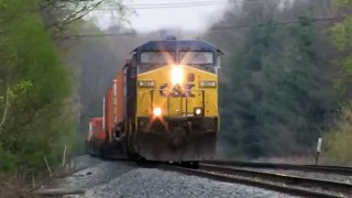 CSX Freight Train Locomotive Barelling Through Cuyahoga Falls, Ohio