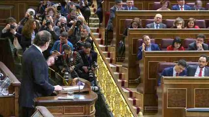 Rajoy acusa a Sánchez de querer demoler todas las reformas que crean empleo