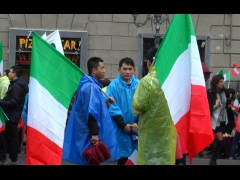 Napoli - I cinesi protestano: Basta furti e rapine (01.03.16)