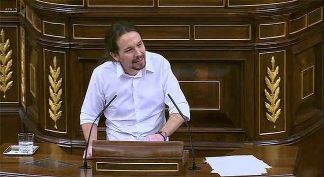 Repassada severa de Pablo Iglesias a PP, PSOE i C’s en la seva estrena al congrés