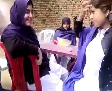 Girls fun in class room PAKISTANI MUJRA DANCE Mujra Videos 2016 Latest Mujra video upcoming hot punjabi mujra latest songs HD video songs new songs