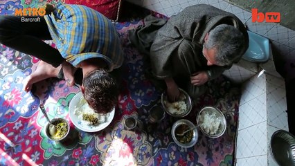 Boy who lost arms in accident defies odds to captain state team