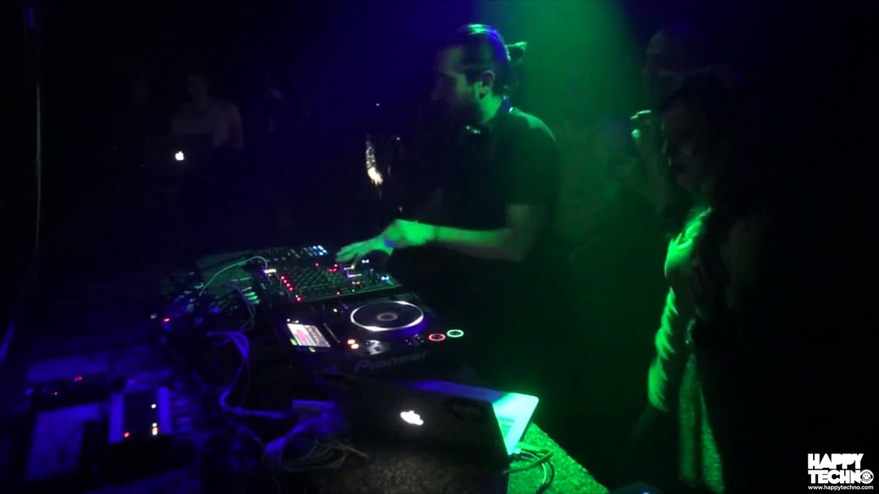 Luigi Rocca - Live @ Happy Techno, City Hall, Barcelona, Spain [16.01.2016] (House, Tech House) (Teaser)