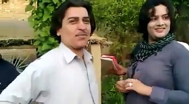 Pashto dance ogoray - pathan boys and girls dancing