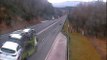Aksident i frikshëm në Slloveni, ja si përmbyset kamioni në mes të autostradës