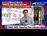 Students write Freedom for Kashmir, Manipur and Nagaland on posters at Jadavpur University English